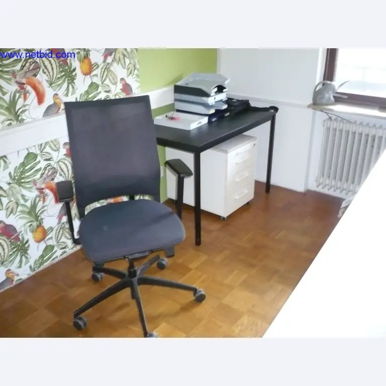 Autobuses y autocares, equipamiento de talleres, oficinas y empresas-3