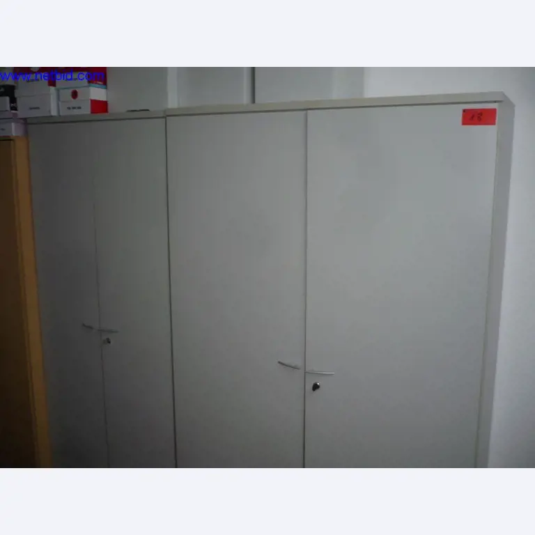 Autobuses y autocares, equipamiento de talleres, oficinas y empresas-1