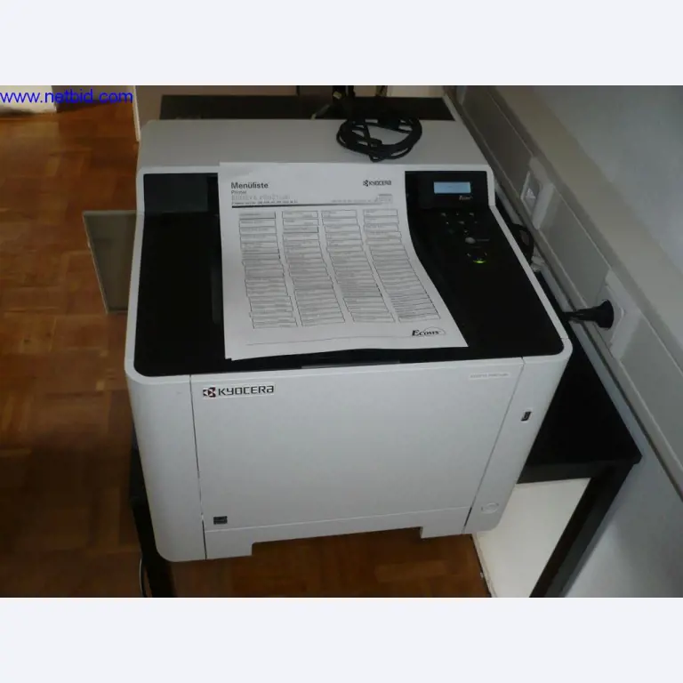 Autobusy i autokary, wyposażenie warsztatów, biur i firm-1