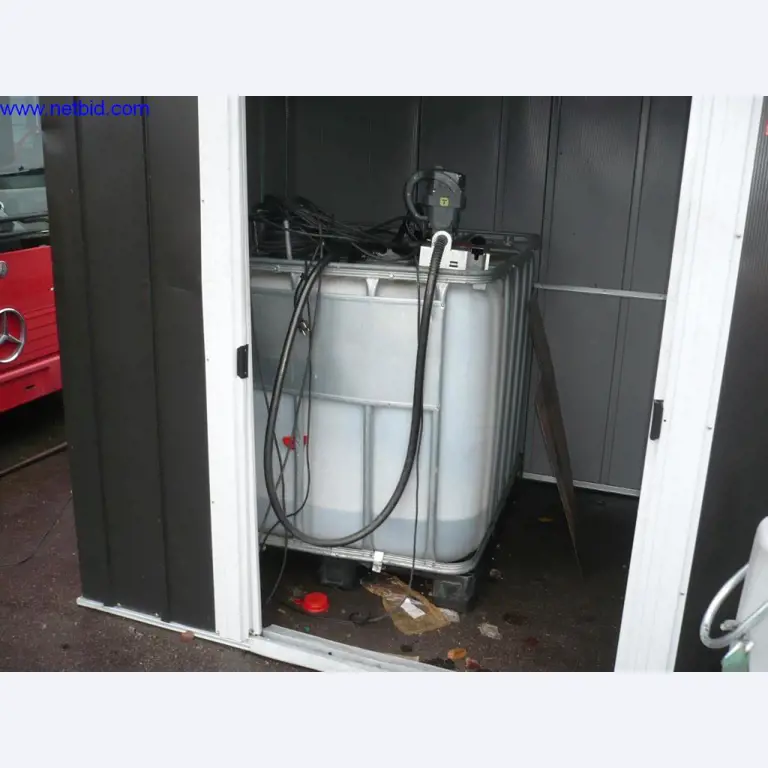 Avtobusi, delavnice, pisarniška in poslovna oprema-1