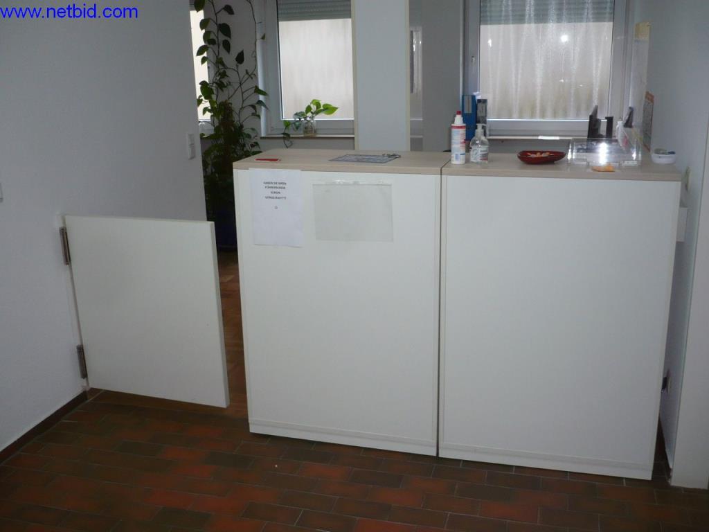 Autobusy a autokary, dílenské, kancelářské a obchodní vybavení-2