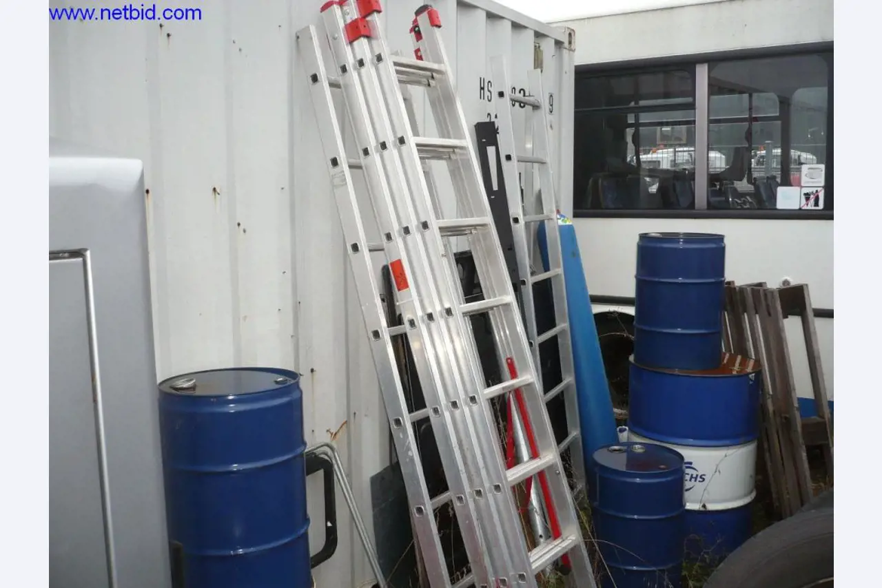 Avtobusi, delavnice, pisarniška in poslovna oprema-1