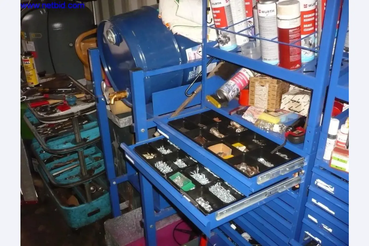 Autobus, équipement d'atelier, de bureau et de commerce-2