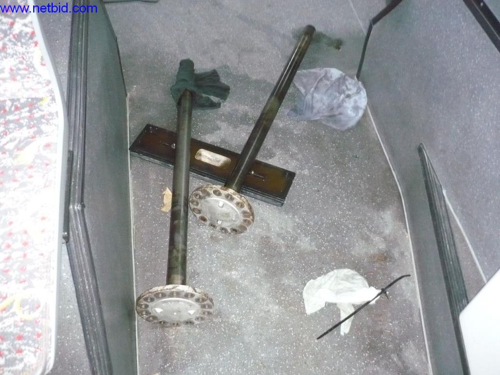 Avtobusi, delavnice, pisarniška in poslovna oprema-4