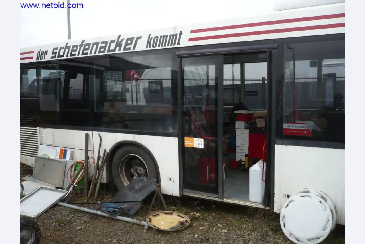 Autobusy a autokary, dílenské, kancelářské a obchodní vybavení-1