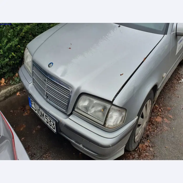 Autocarros e camionetas, material de oficina, de escritório e comercial-21