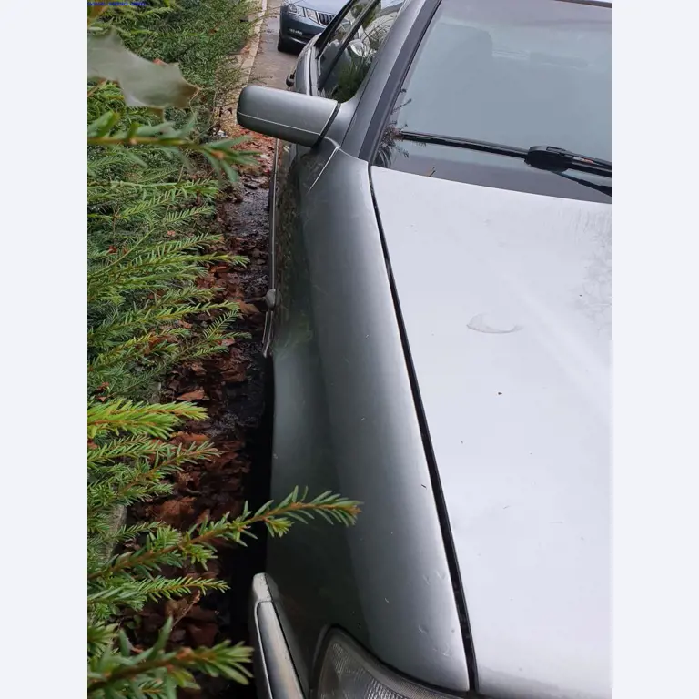 Autocarros e camionetas, material de oficina, de escritório e comercial-22