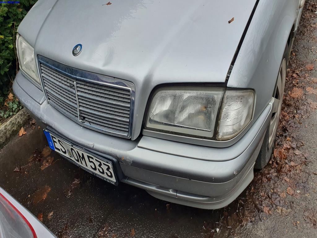 Autobuses y autocares, equipamiento de talleres, oficinas y empresas-23