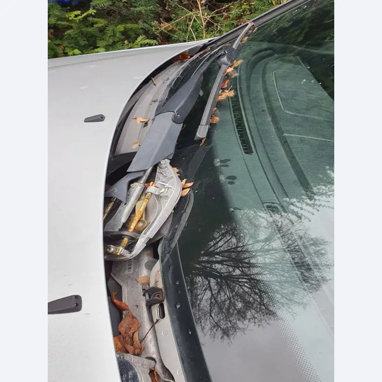 Autocarros e camionetas, material de oficina, de escritório e comercial-4