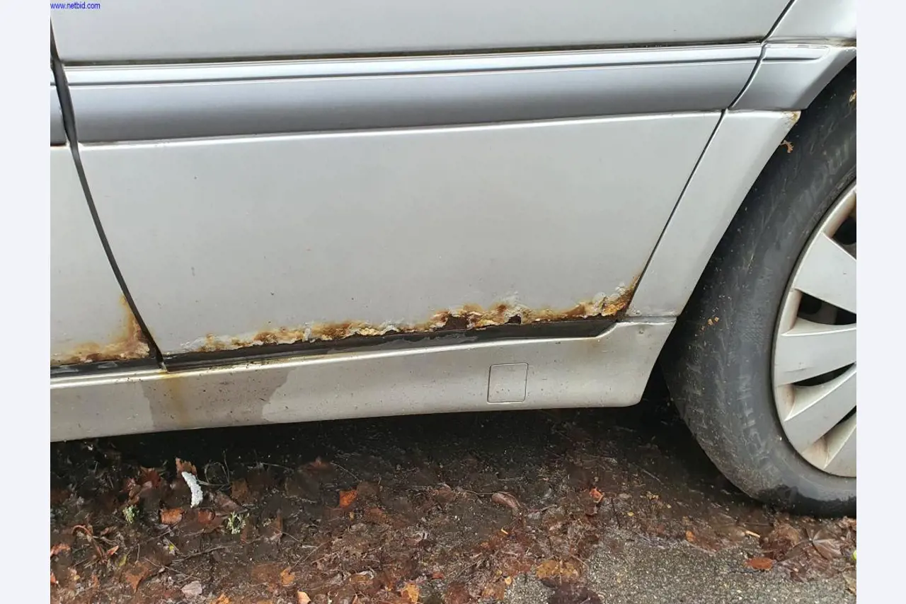 Autocarros e camionetas, material de oficina, de escritório e comercial-5