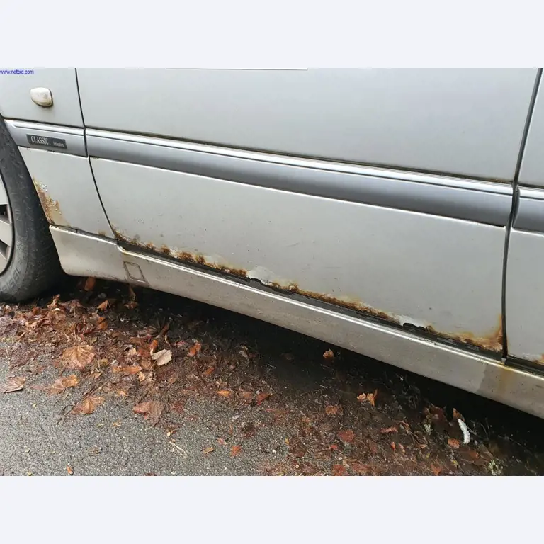 Autocarros e camionetas, material de oficina, de escritório e comercial-6