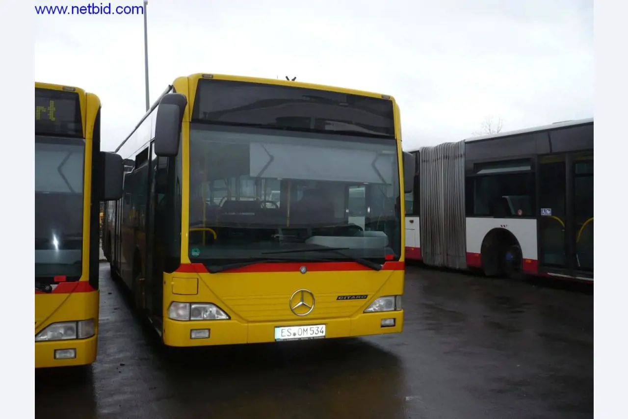 Autobus, équipement d'atelier, de bureau et de commerce-2
