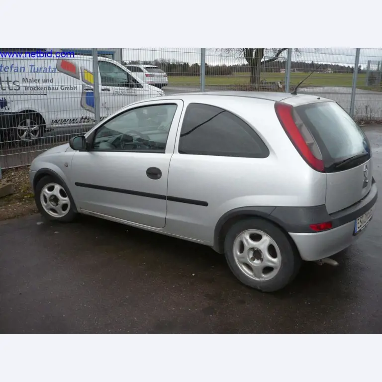 Omnibusse, Werkstatt-  sowie Büro- und Geschäftsausstattung-1