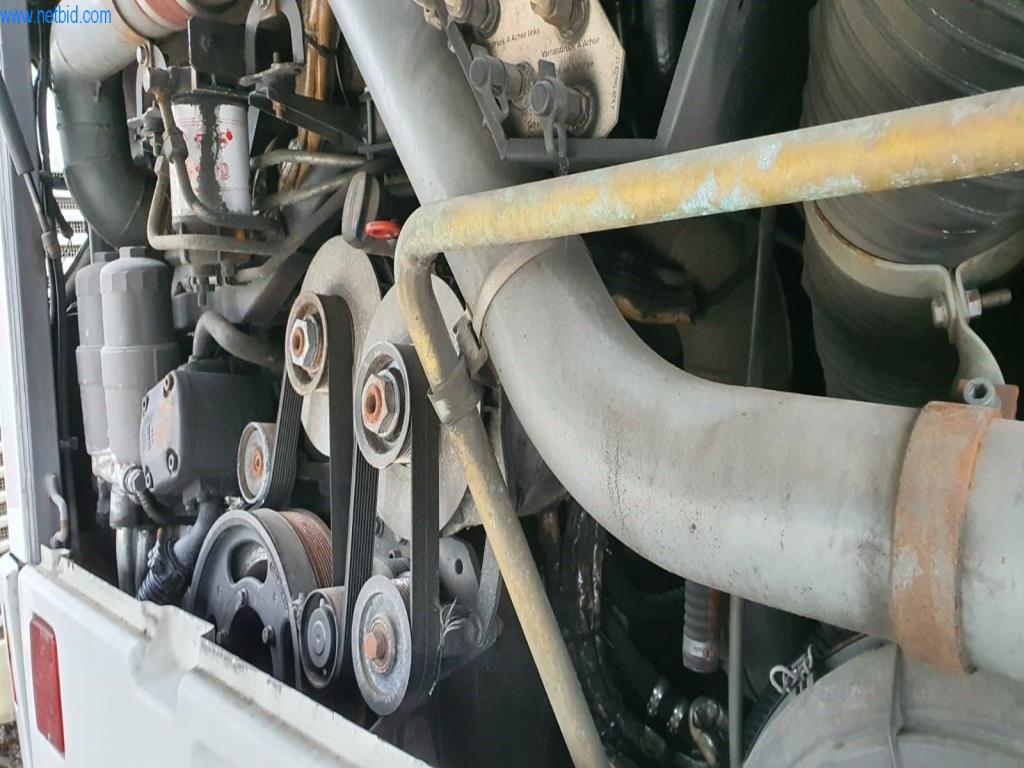 Avtobusi, delavnice, pisarniška in poslovna oprema-9