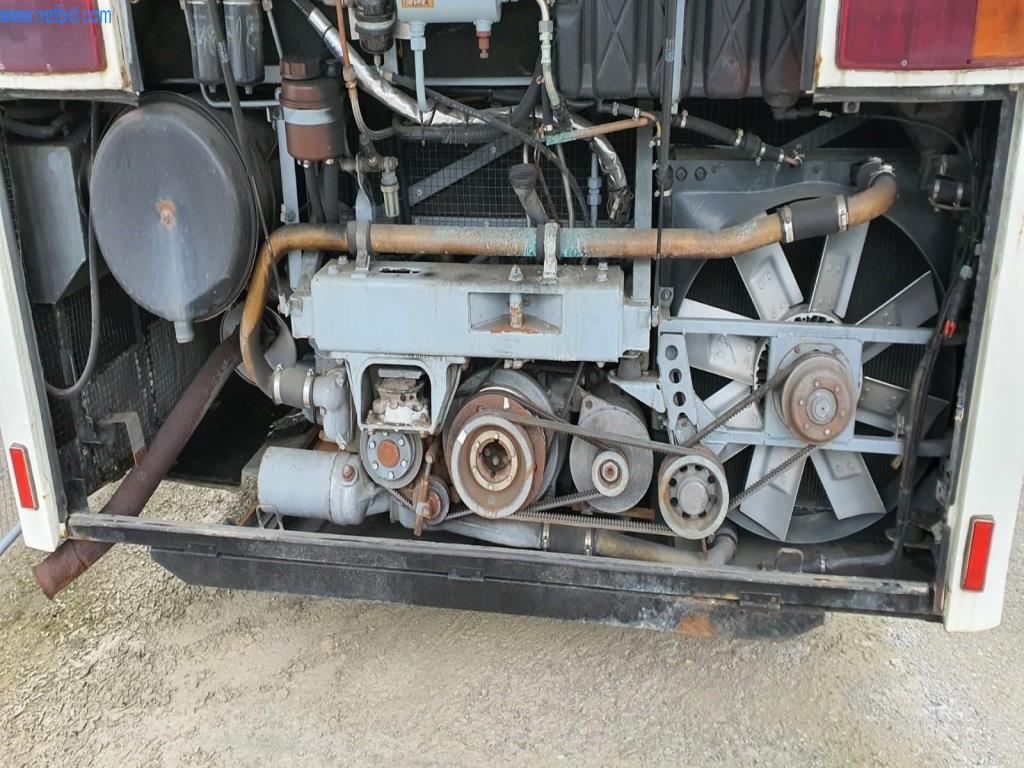 Avtobusi, delavnice, pisarniška in poslovna oprema-3