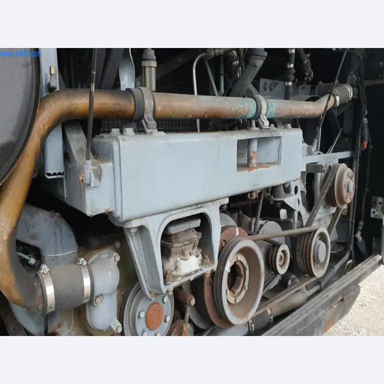 Autocarros e camionetas, material de oficina, de escritório e comercial-6