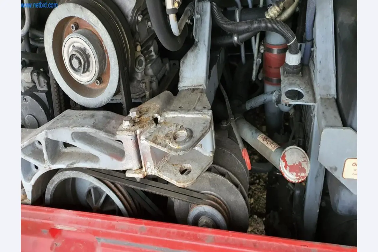 Autocarros e camionetas, material de oficina, de escritório e comercial-3