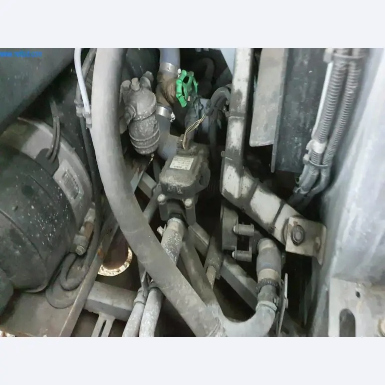 Autocarros e camionetas, material de oficina, de escritório e comercial-7