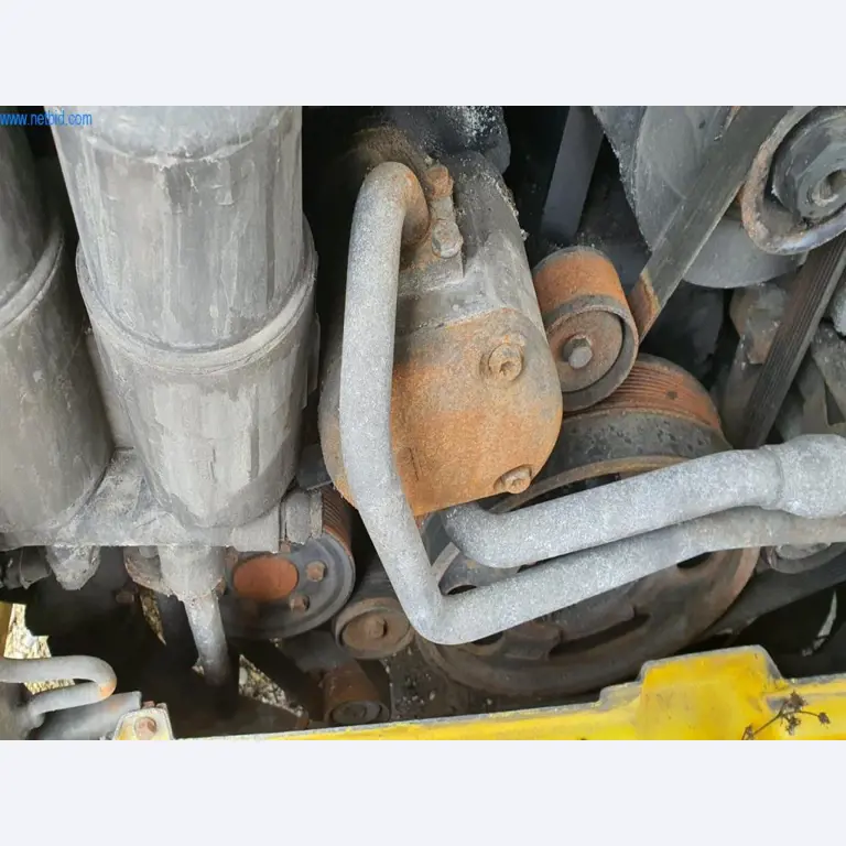 Bussen en touringcars, werkplaats, kantoor- en bedrijfsuitrusting-12