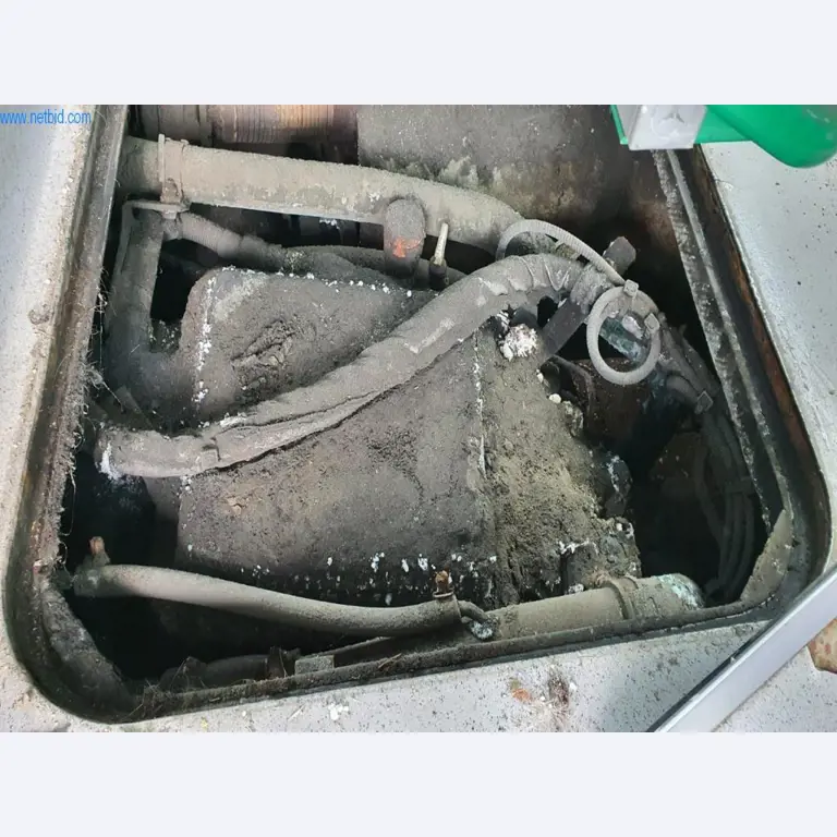 Bussen en touringcars, werkplaats, kantoor- en bedrijfsuitrusting-13