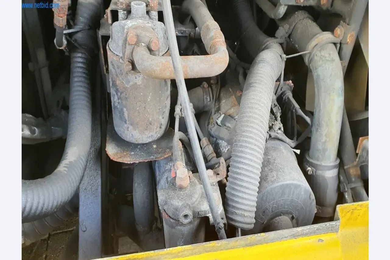 Bussen en touringcars, werkplaats, kantoor- en bedrijfsuitrusting-6