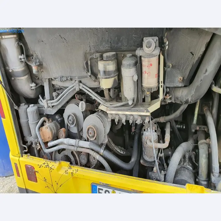 Bussen en touringcars, werkplaats, kantoor- en bedrijfsuitrusting-9