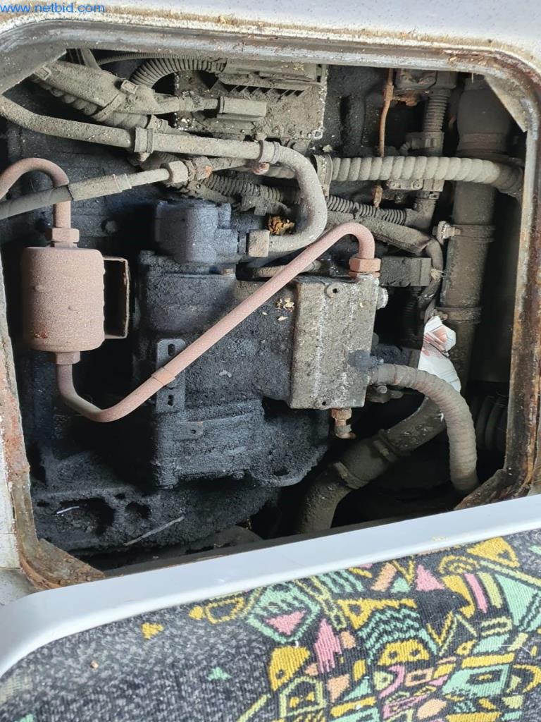 Omnibusse, Werkstatt-  sowie Büro- und Geschäftsausstattung-11