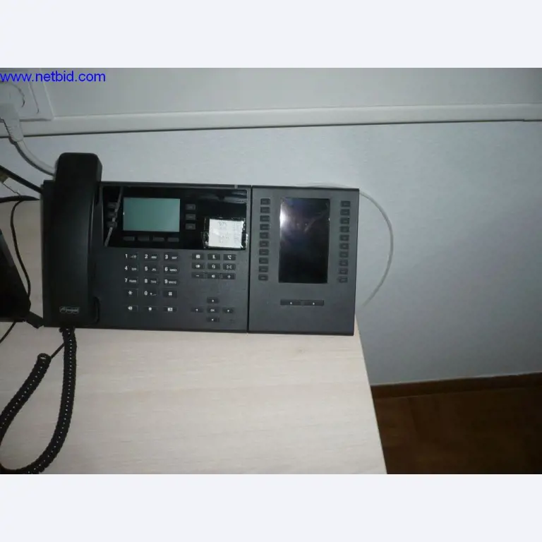 Autobuses y autocares, equipamiento de talleres, oficinas y empresas-3