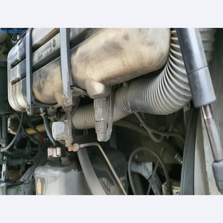 Omnibuses, workshop, office and business equipment-3