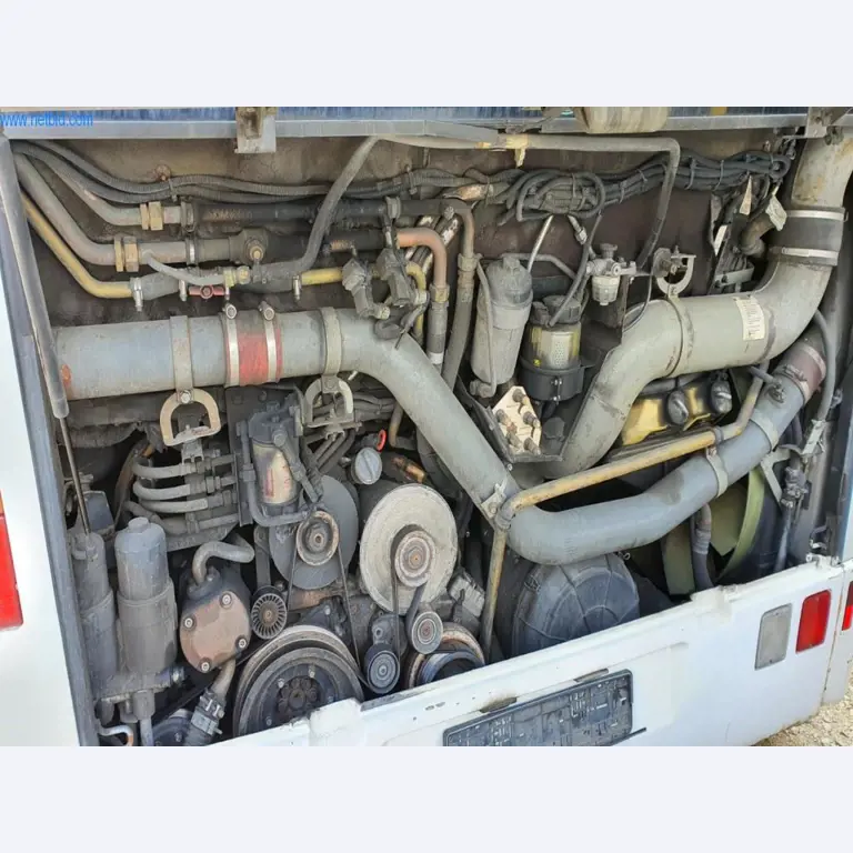 Autocarros e camionetas, material de oficina, de escritório e comercial-5