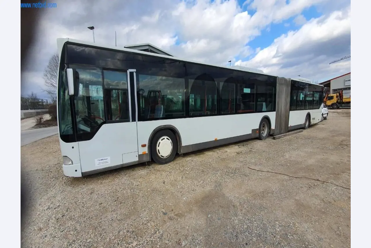 Omnibusse, Werkstatt- sowie Büro- und Geschäftsausstattung-4