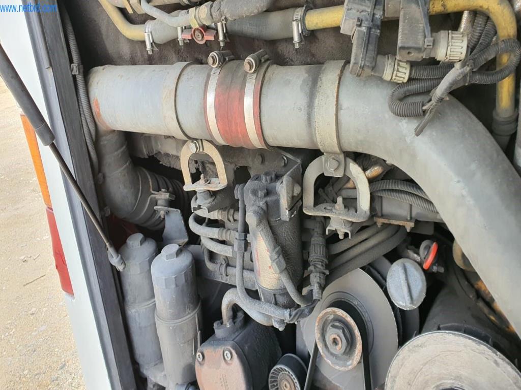 Omnibusse, Werkstatt-  sowie Büro- und Geschäftsausstattung-8