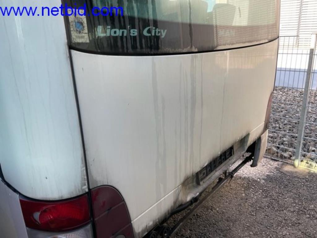 Autobuses y autocares, equipamiento de talleres, oficinas y empresas-2