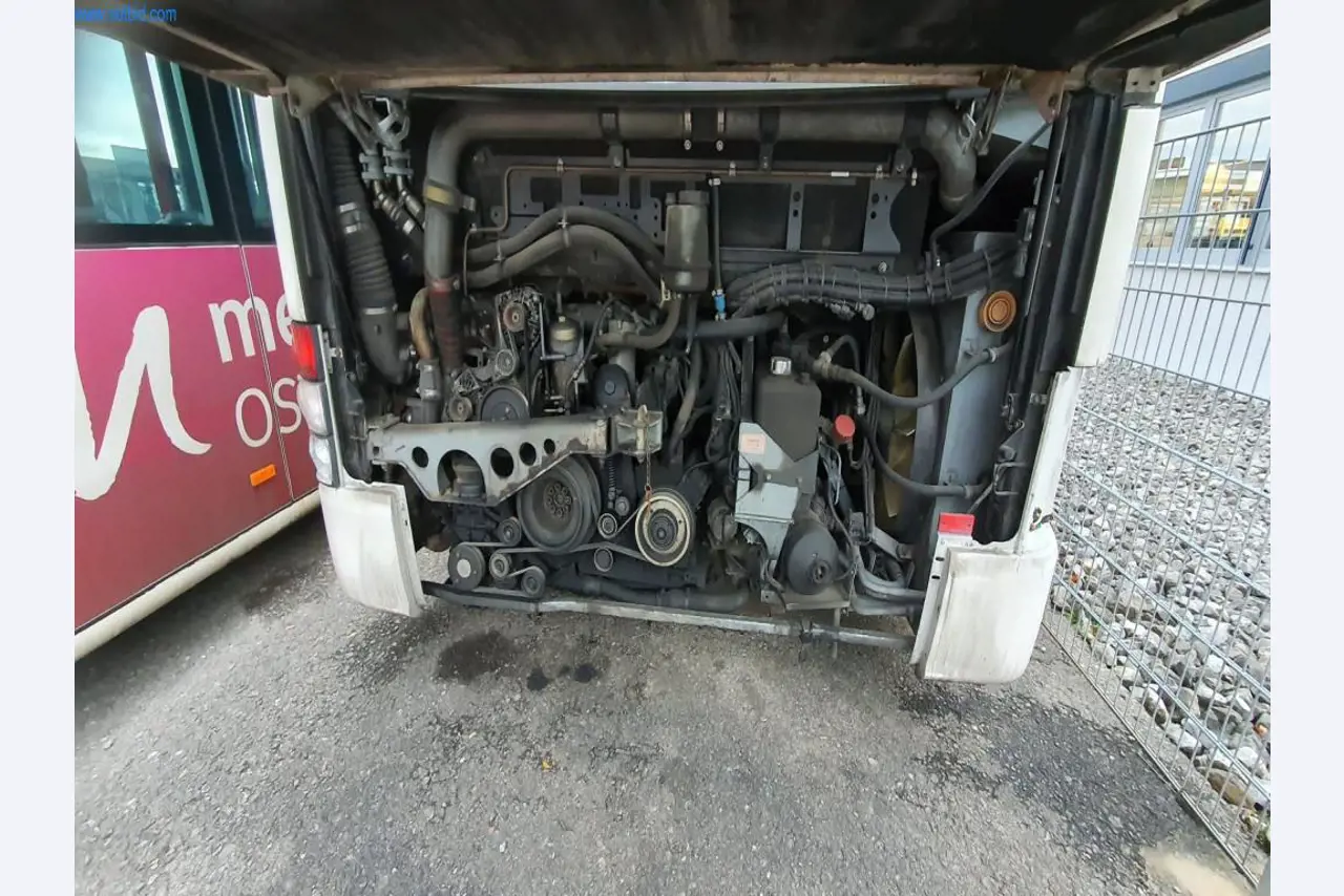 Autobusy i autokary, wyposażenie warsztatów, biur i firm-3