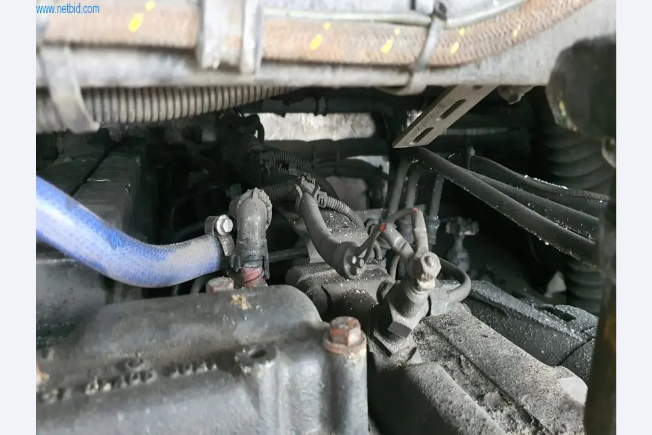 Avtobusi, delavnice, pisarniška in poslovna oprema-4