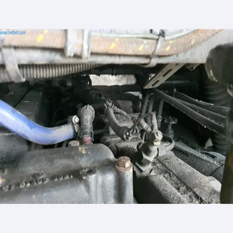 Avtobusi, delavnice, pisarniška in poslovna oprema-4