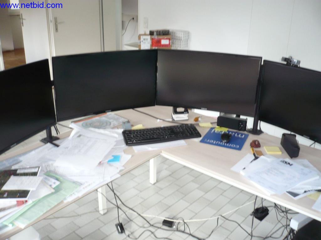 Omnibusse, Werkstatt-  sowie Büro- und Geschäftsausstattung-1