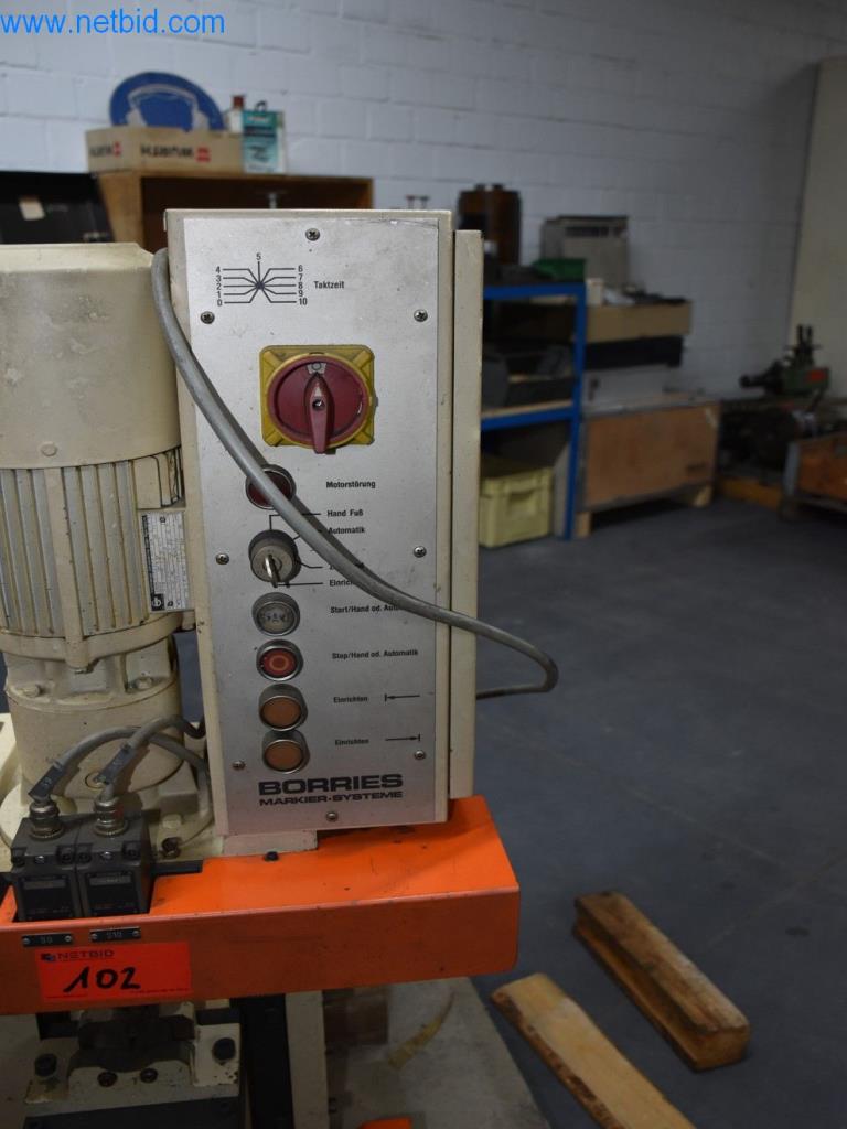 Maszyny, sprzęt operacyjny i akcesoria światowego lidera na rynku systemów napinania łańcuchów stają się dostępne.-3