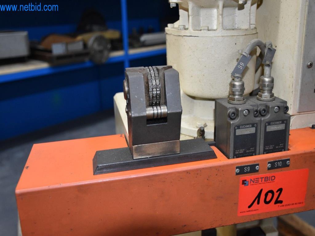 Maszyny, sprzęt operacyjny i akcesoria światowego lidera na rynku systemów napinania łańcuchów stają się dostępne.-5