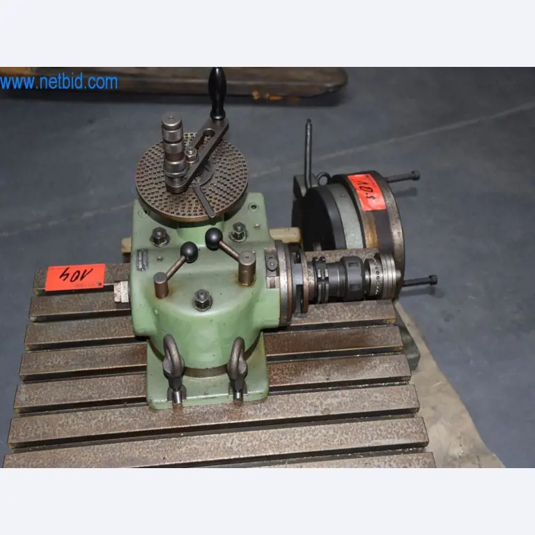 Máquinas, equipos operativos y accesorios de un líder mundial en el mercado de sistemas de tensado de cadenas.-1