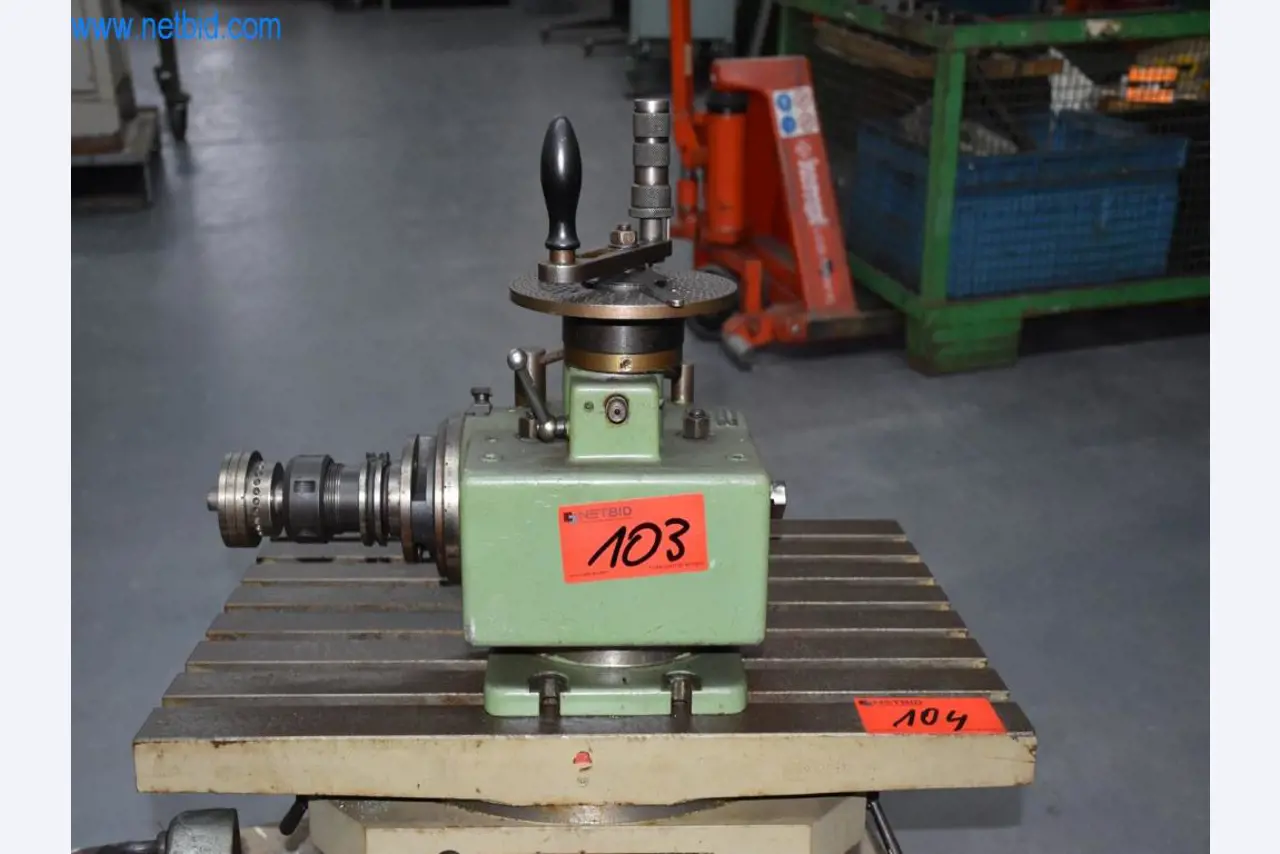 Máquinas, equipos operativos y accesorios de un líder mundial en el mercado de sistemas de tensado de cadenas.-2