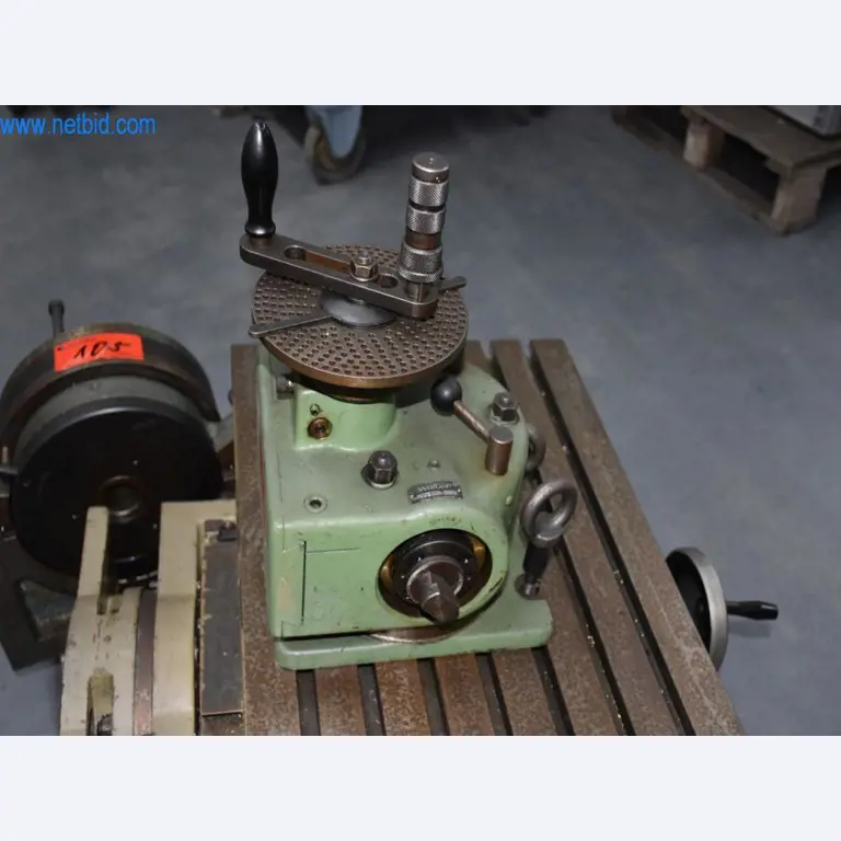 Máquinas, equipos operativos y accesorios de un líder mundial en el mercado de sistemas de tensado de cadenas.-3