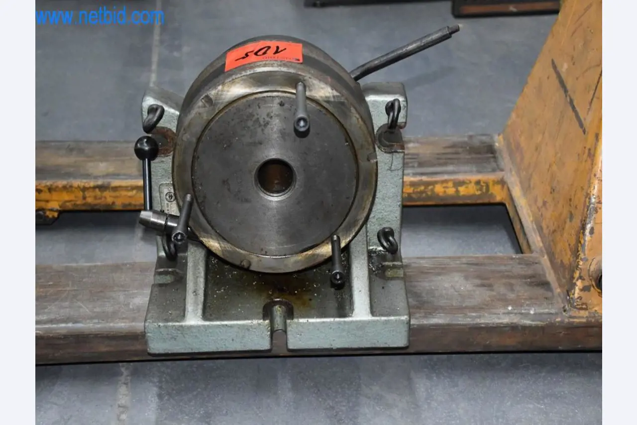 Na voljo so stroji, delovna oprema in dodatki vodilnega svetovnega proizvajalca sistemov za napenjanje verig-1