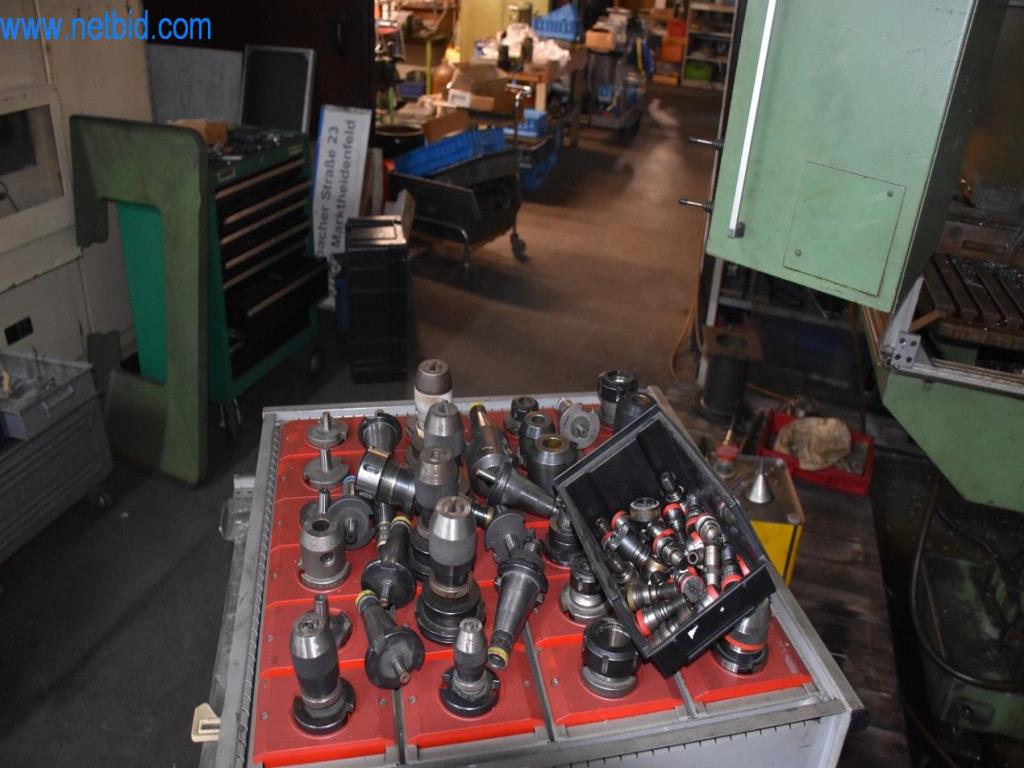 Na voljo so stroji, delovna oprema in dodatki vodilnega svetovnega proizvajalca sistemov za napenjanje verig-5