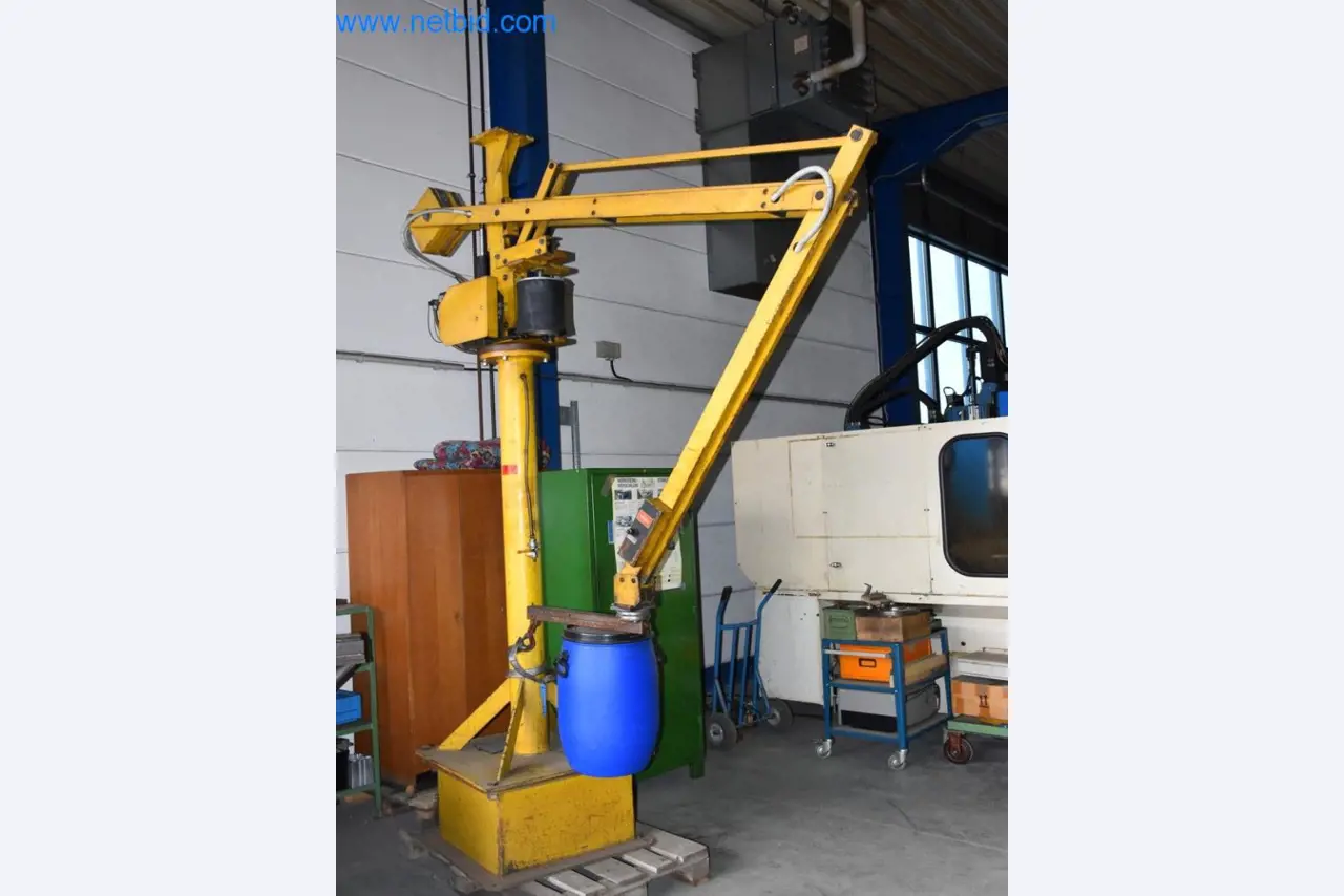 Máquinas, equipos operativos y accesorios de un líder mundial en el mercado de sistemas de tensado de cadenas.-1