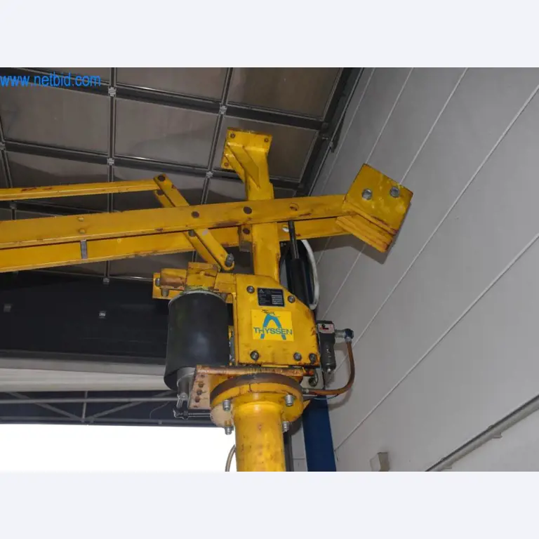 Máquinas, equipos operativos y accesorios de un líder mundial en el mercado de sistemas de tensado de cadenas.-2