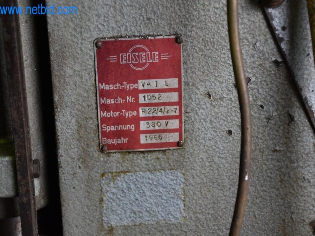 Máquinas, equipos operativos y accesorios de un líder mundial en el mercado de sistemas de tensado de cadenas.-4