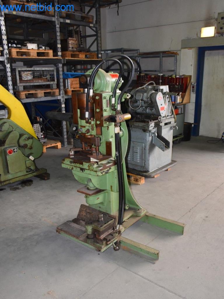 Frei werdende Maschinen, Betriebseinrichtungen und Zubehör eines Weltmarktführers für Kettenspannsysteme-2