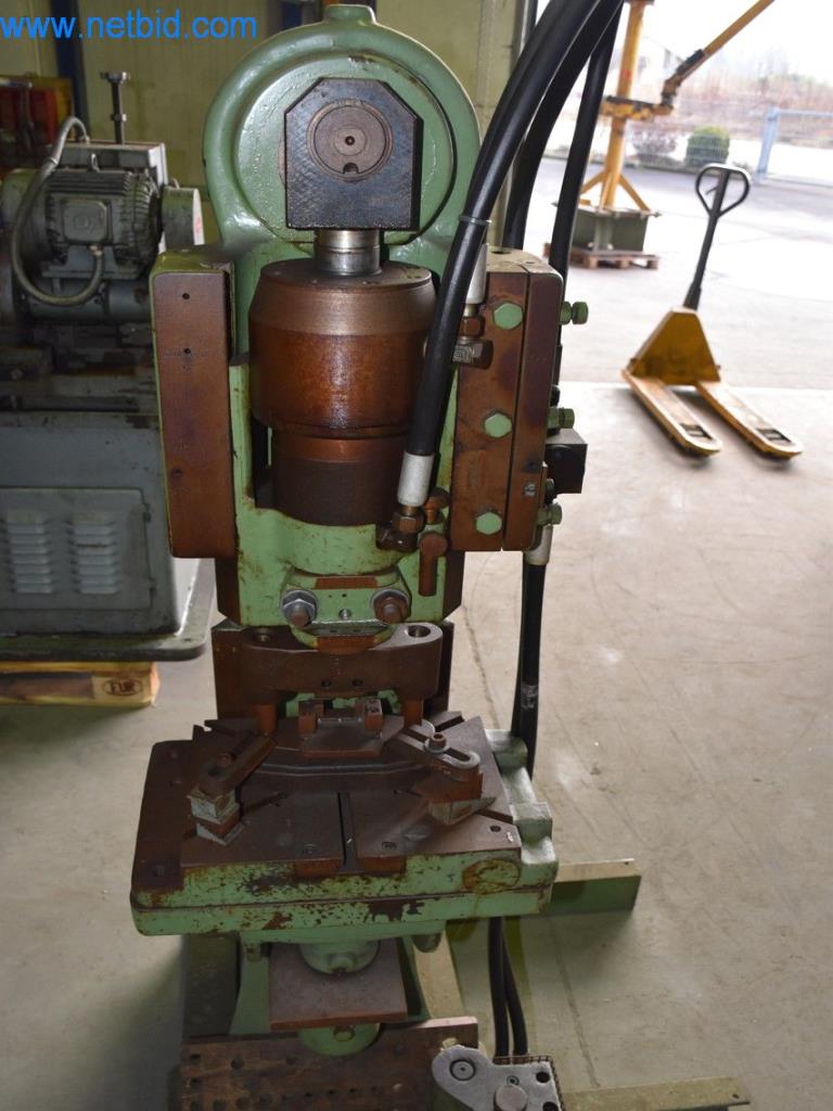 Frei werdende Maschinen, Betriebseinrichtungen und Zubehör eines Weltmarktführers für Kettenspannsysteme-3