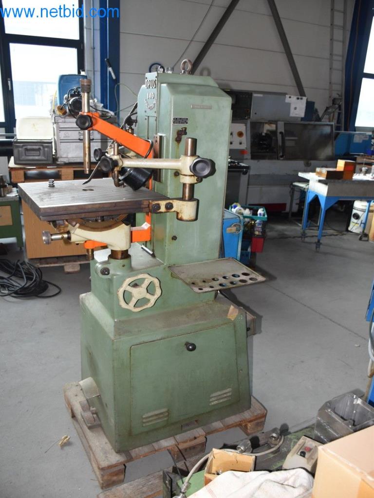 Maszyny, sprzęt operacyjny i akcesoria światowego lidera na rynku systemów napinania łańcuchów stają się dostępne.-4